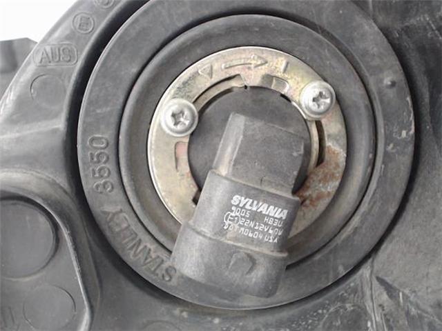 MAZDA BN8W51031B Фара правая в наличии Львов