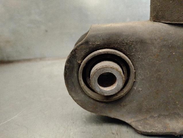 BP4K28300E Рычаг задней подвески нижний левый/правый купить Хмельницкий