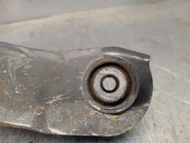 BP4K28300E MAZDA Нижний рычаг задней подвески купить в Харьков