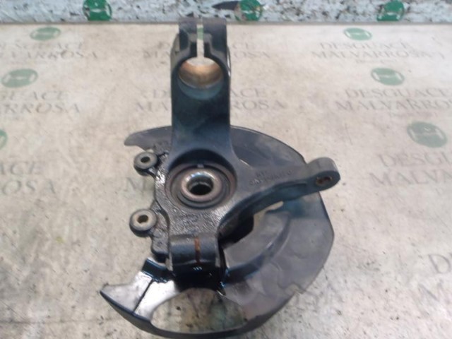 BP4K33021C Цапфа (поворотный кулак) передний правый купить Житомир
