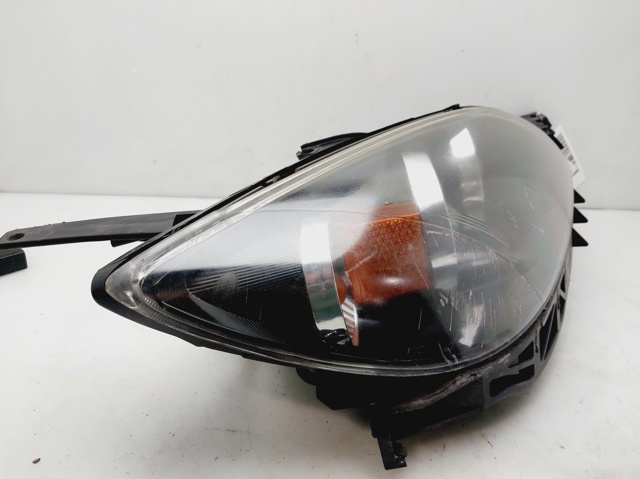 BP4K510K0F MAZDA Фара правая купить в Житомир