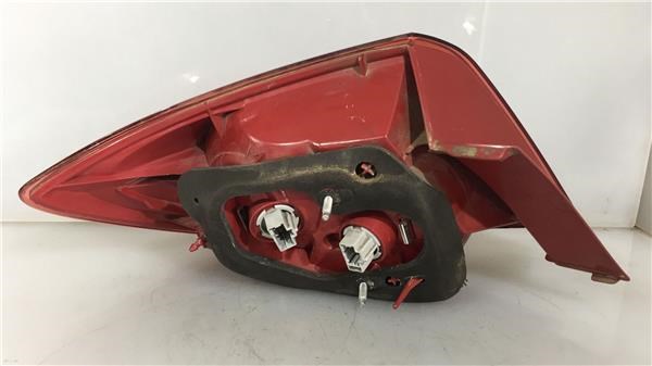 MAZDA BP4K51150E Фонарь задний правый внешний в наличии Николаев