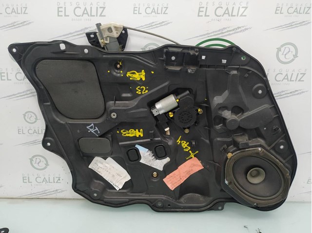 Regulador do vidro dianteiro esquerdo para Mazda 3 sedã 1.6 cd d (109 cv) y6 BP4K59590A