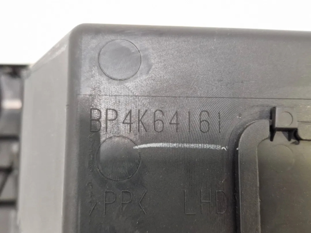 MAZDA BP4K64030G02 Ящик перчаточный (бардачок) в наличии Львов