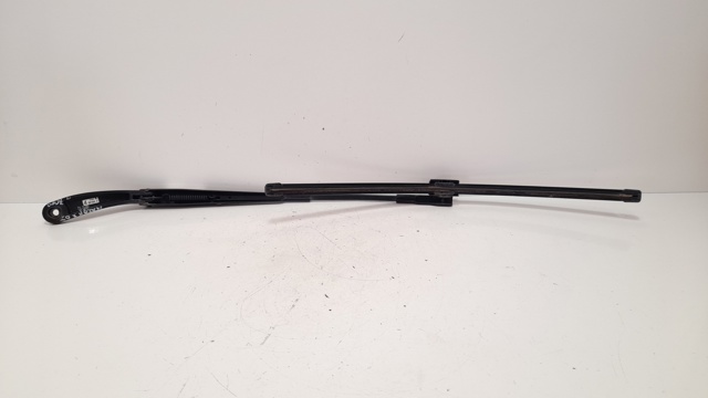MAZDA BP4K67321E Рычаг-поводок стеклоочистителя лобового стекла в наличии Ровно