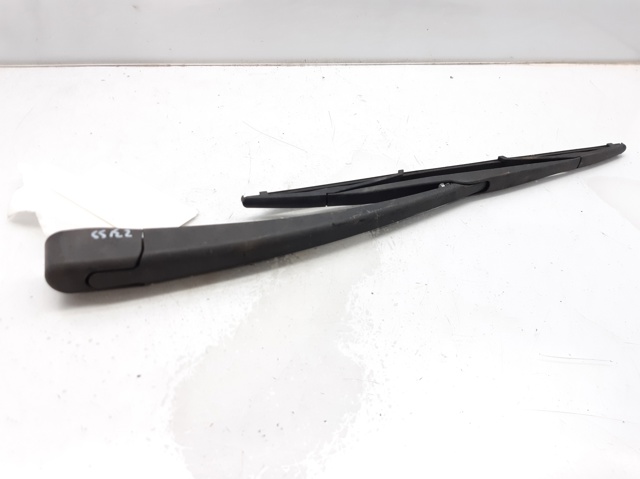 BP4K67421 MAZDA Рычаг-поводок стеклоочистителя заднего стекла купить в Ирпень