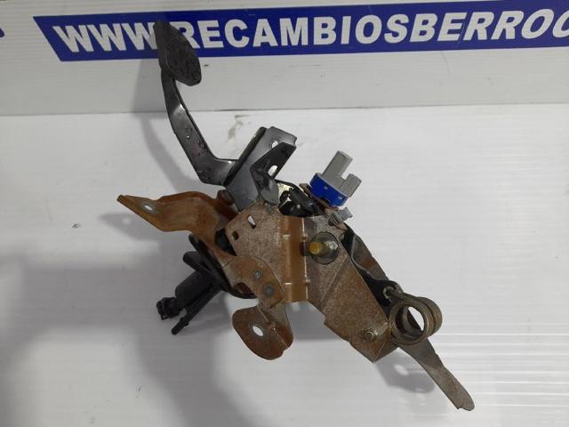 BP8G43300A MAZDA Педаль тормоза купить в Ирпень