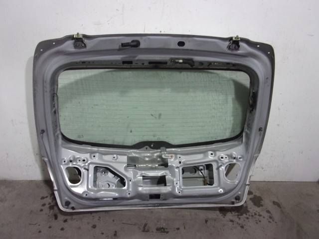 MAZDA BPYL6202XA Дверь задняя (багажная 3/5-я (ляда) в наличии Запорожье