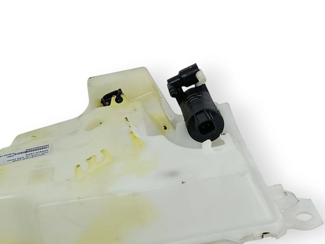 FORD BV6117B613C Бачок омывателя стекла в наличии Черновцы