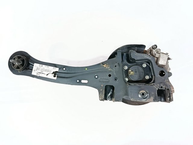 BV615A968CC Цапфа задняя правая купить Чернигов