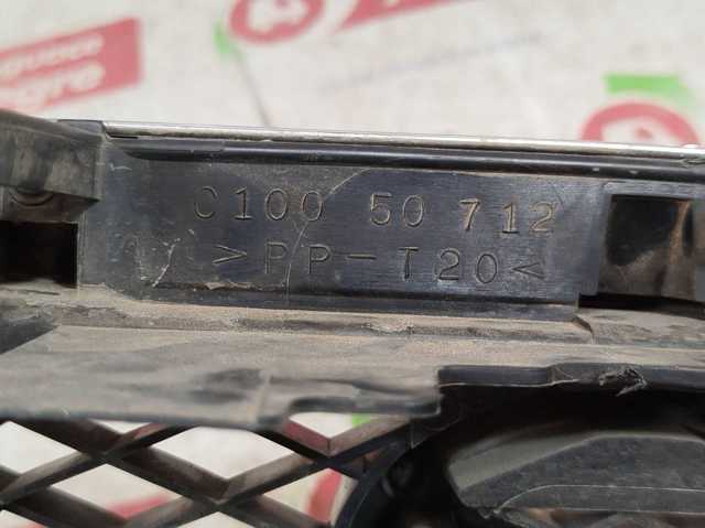 MAZDA C10050712 Решетка радиатора в наличии Киев