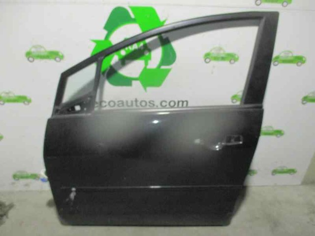 Porta dianteira esquerda C2Y55902XC Mazda