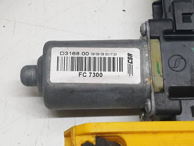 C2Z26991 Механизм стеклоподъемника двери задней правой купить Киев