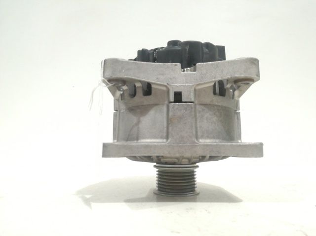 RENAULT C542818R Генератор в наличии Киев