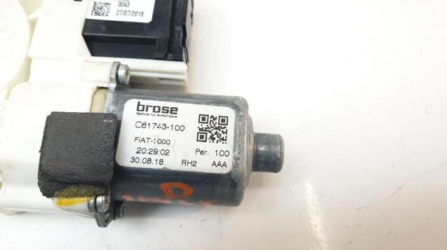 C61743100 CHRYSLER купить в Ужгород