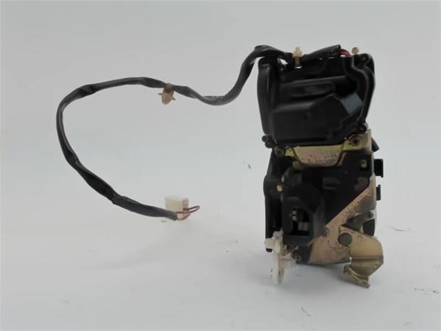 MAZDA CB0772310D Замок двери задней правой в наличии Харьков