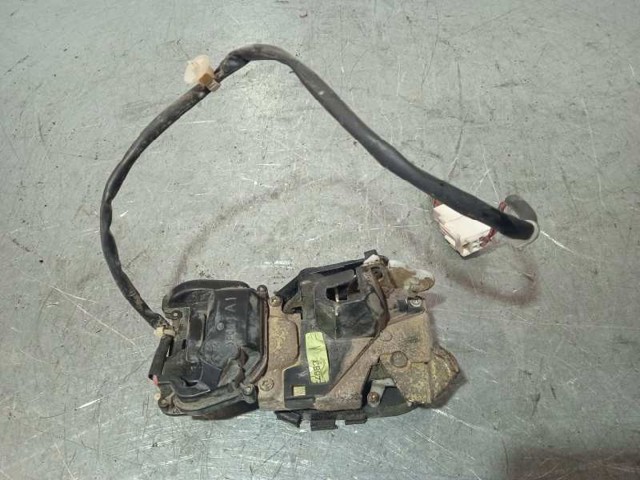 MAZDA CB0773310D Замок двери задней левой в наличии Ровно