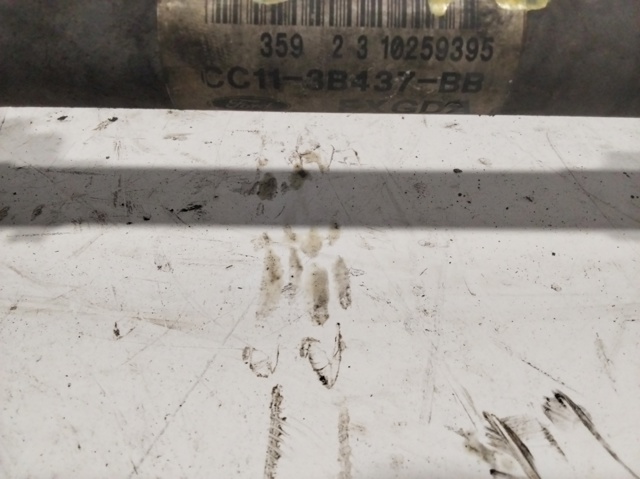 FORD CC113B437BB Полуось (привод) передняя левая в наличии Винница