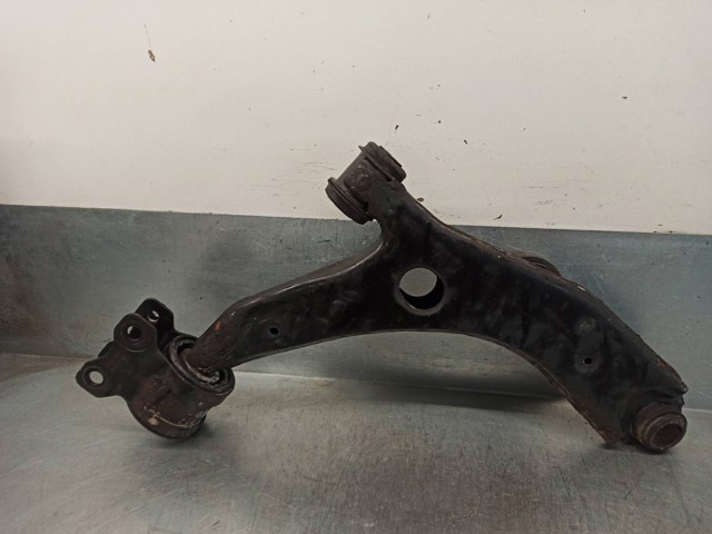 CC3034350E MAZDA Рычаг передней подвески нижний левый купить в Тернополь