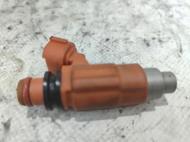 CDH210 MITSUBISHI Топливные форсунки купить в Ужгород