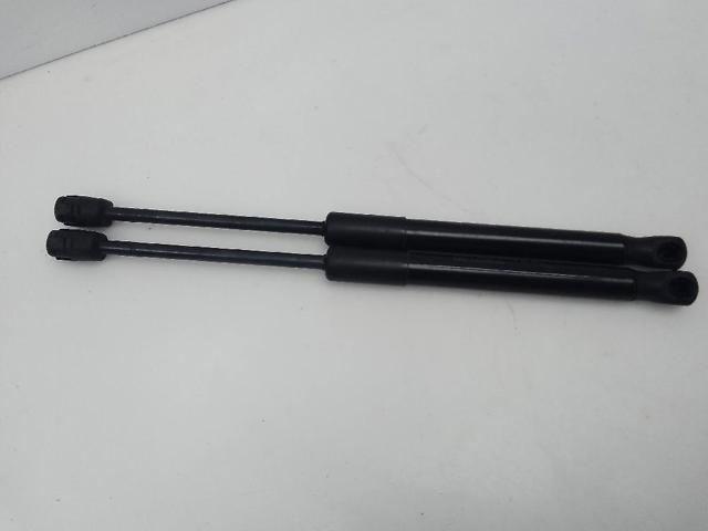 CK5216C826AC Амортизатор капота купить Украина