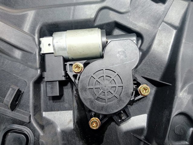 MAZDA CM011760 в наличии Харьков