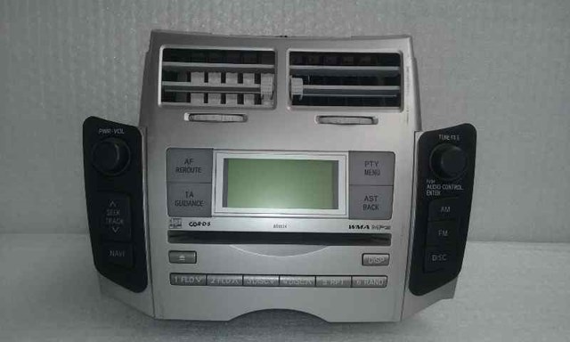 Sistema de áudio / rádio cd para Toyota Yaris 1.4 D-4D (nlp90_) 1 CQTS0570LC