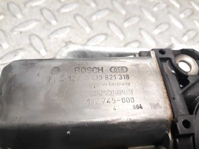 CUH500240 Механизм стеклоподъемника двери передней правой купить Ровно