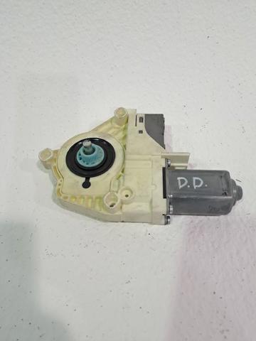 CUR000140 LAND ROVER Мотор стеклоподъемника двери передней правой купить в Ирпень