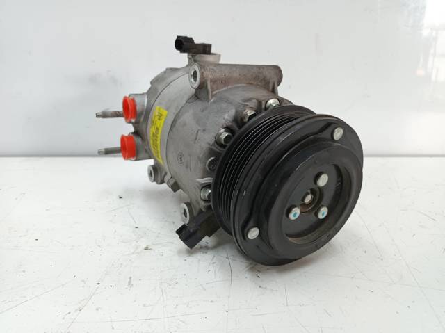 compressor de ar condicionado para Ford Kuga (CBS) St-Line / 11.17 - 12.20 CV6119D629CE