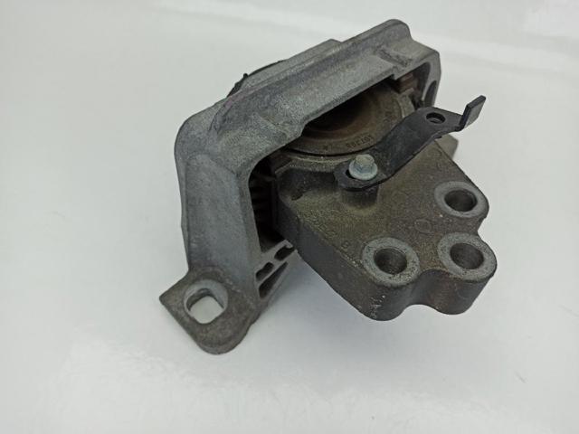 CV616F012EB FORD Правая подушка двигателя купить в Ирпень