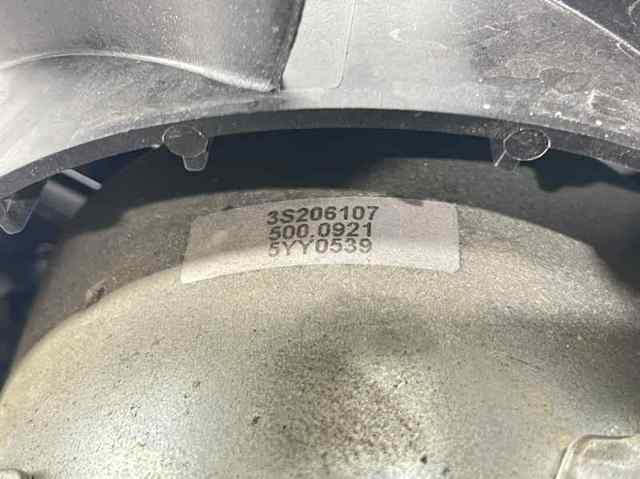FORD CV618C607VC Диффузор радиатора охлаждения, в сборе с мотором и крыльчаткой в наличии Николаев