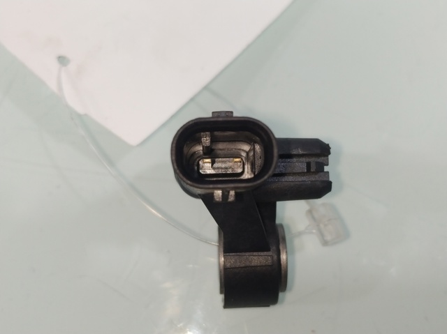 D09H57KC0 MAZDA Датчик удара купить в Ужгород