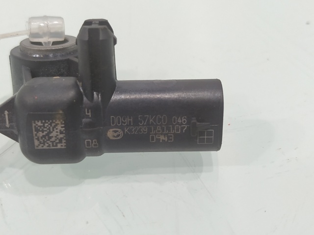D09H57KC0 MAZDA Датчик удара купить в Тернополь