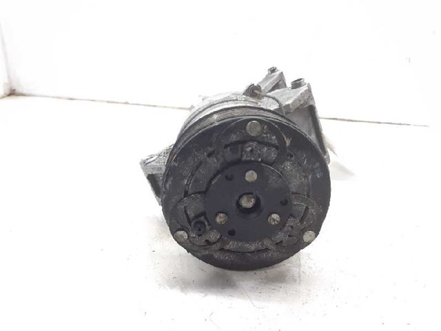 Compressor de aparelho de ar condicionado D09W61450 Mazda