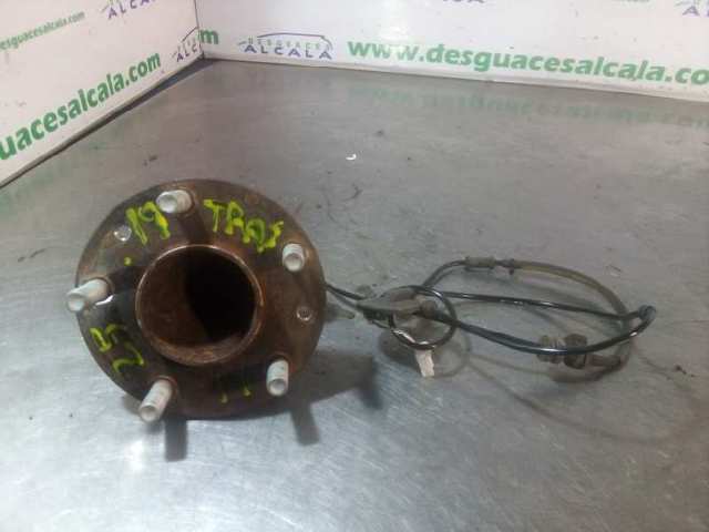 Cubo traseiro D10E2615X MAZDA