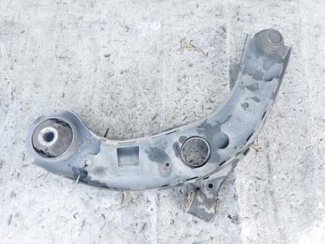 MAZDA D10E34300 Нижний рычаг в наличии Черкассы