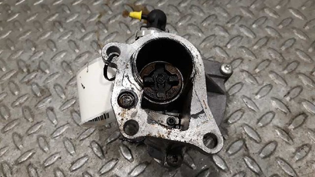 D163322916 RENAULT Вакуумный насос купить в Львов