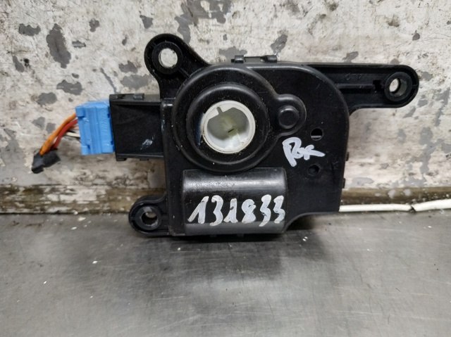 HYUNDAI D266DY9AA в наличии Черкассы
