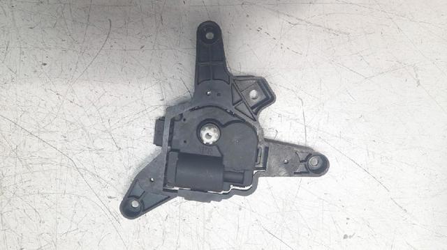 HYUNDAI D266NFFAA01 в наличии Черновцы