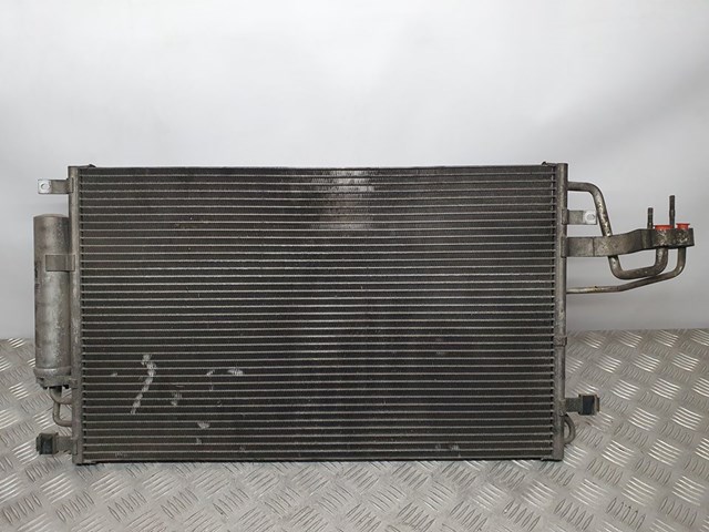 Radiador de aparelho de ar condicionado D301730630 HYUNDAI