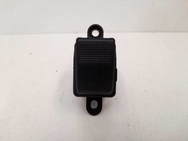 MAZDA D39766370 Кнопка стеклоподъемника передняя в наличии Каменское