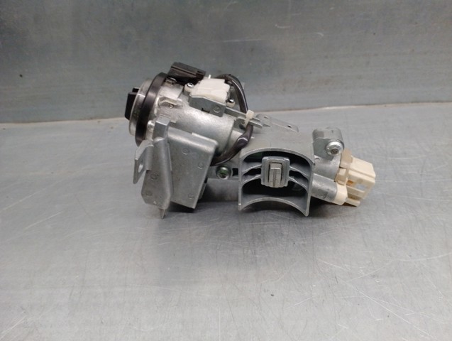 D46166938B MAZDA купить в Сумы
