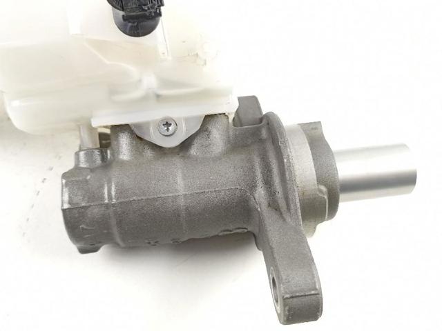 D60104BA5A NISSAN Главный тормозной цилиндр купить в Кривой Рог