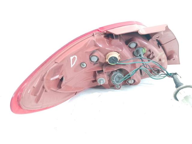 MAZDA D65151150 Фонарь задний правый в наличии Одесса