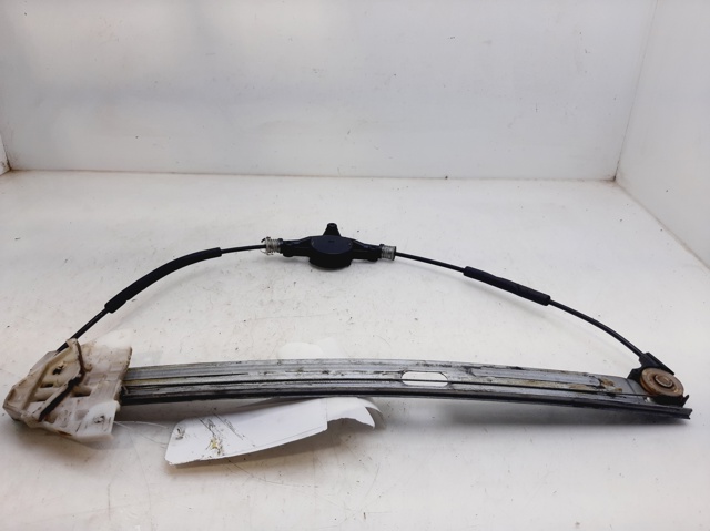 Mecanismo de acionamento de vidro da porta traseira direita D65159590B Mazda