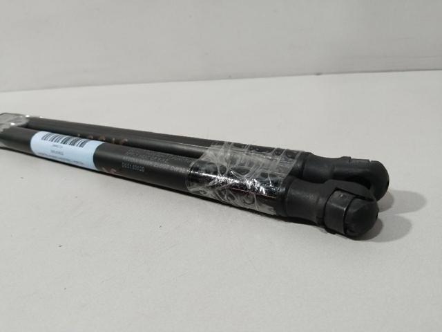 MAZDA D65163620 Амортизатор багажника в наличии Харьков