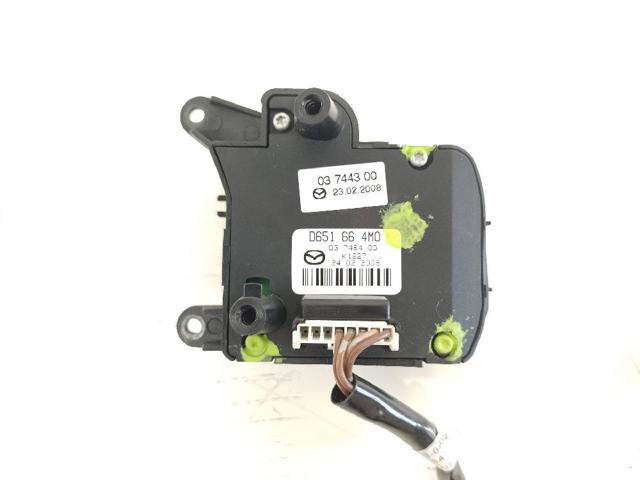 D651664M0 MAZDA Блок кнопочных переключателей рулевого колеса купить в Запорожье