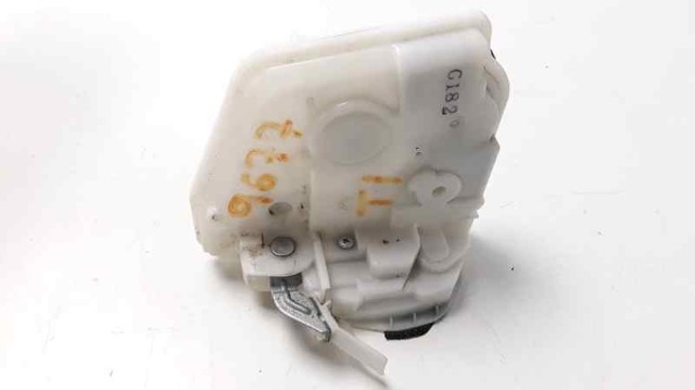 D65173310D MAZDA Замок двери задней левой купить в Днепр