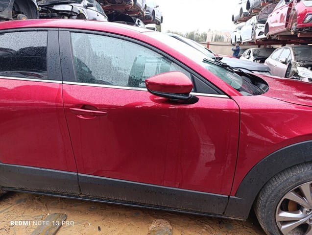 DAY25802XA MAZDA Дверь передняя правая купить в Тернополь